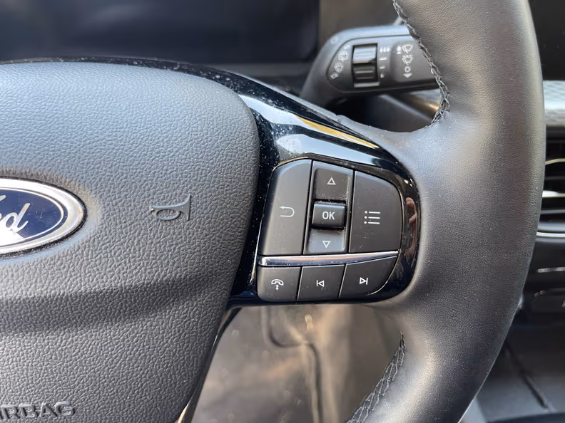 Ford Kuga - 16