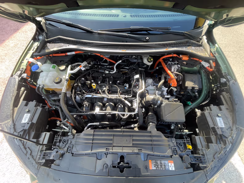 Ford Kuga - 10