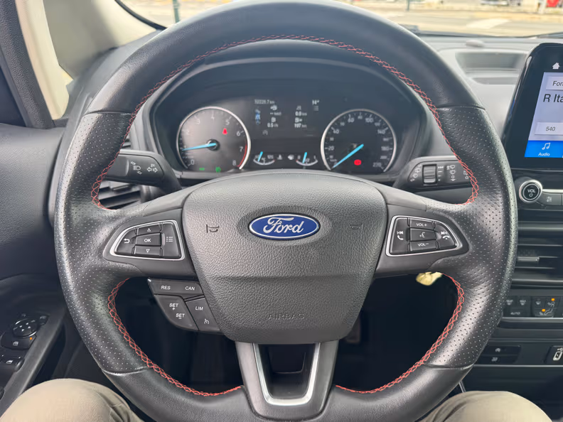 Ford EcoSport - 13