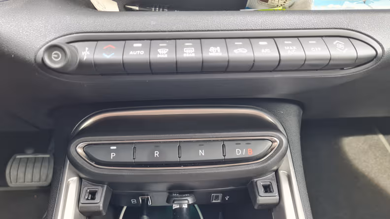 Jeep Avenger - 28