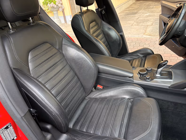 Alfa Romeo Stelvio - 27