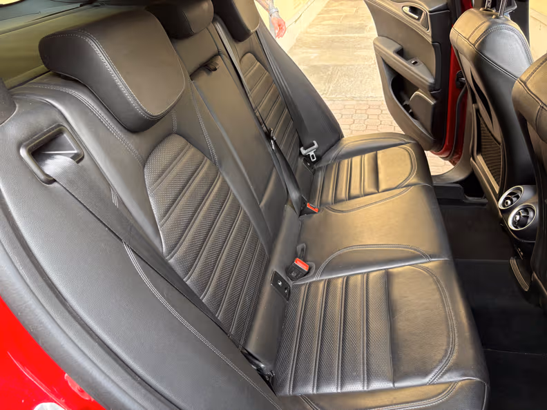 Alfa Romeo Stelvio - 29