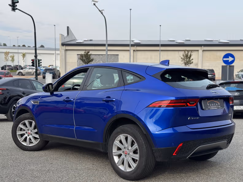 Jaguar E-Pace - 29
