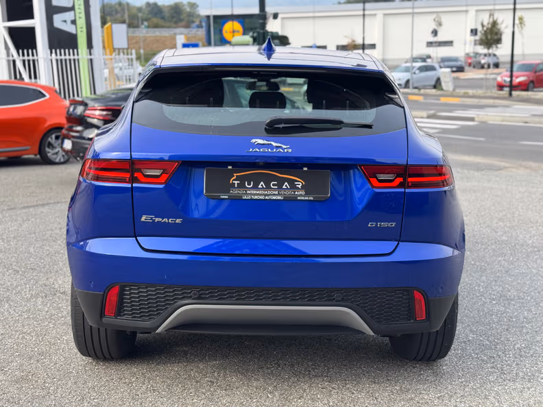 Jaguar E-Pace - 27