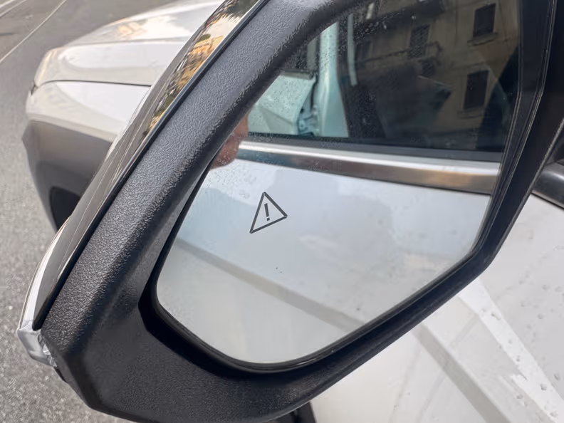 Hyundai Kona - 44