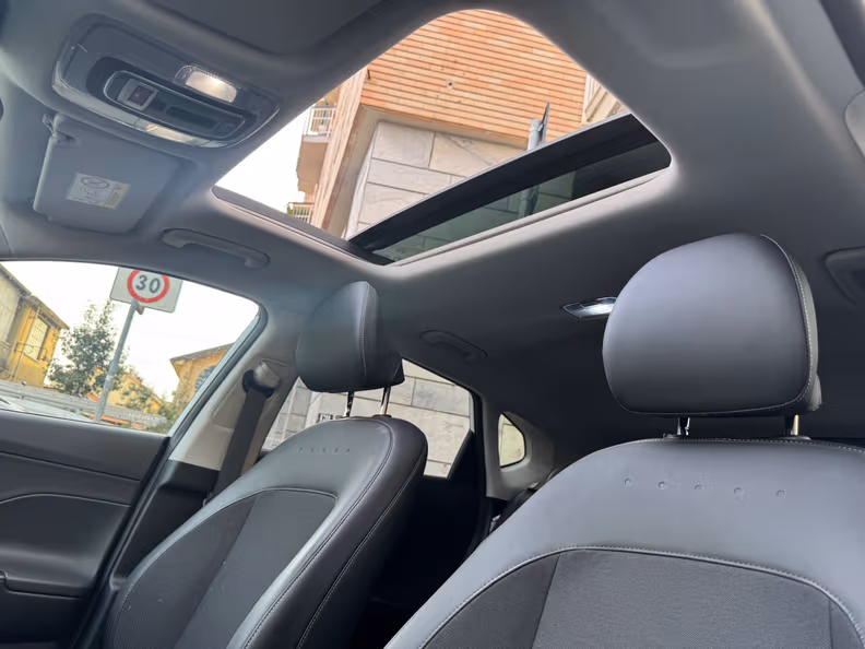 Hyundai Kona - 14
