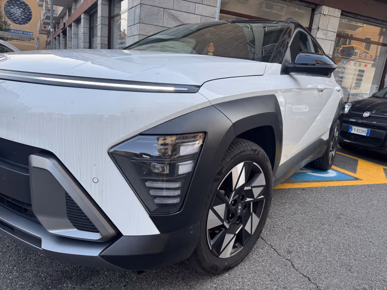 Hyundai Kona - 2