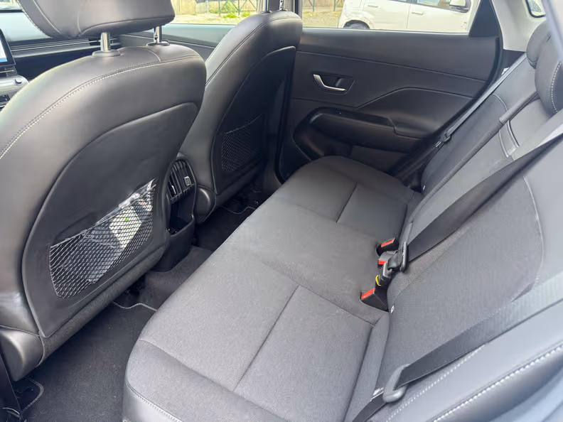 Hyundai Kona - 17
