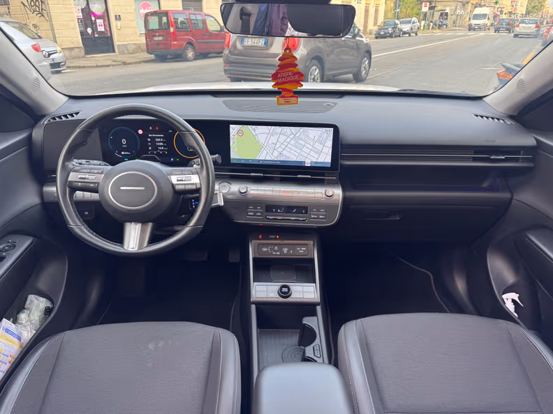 Hyundai Kona - 30