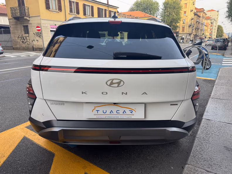 Hyundai Kona - 7