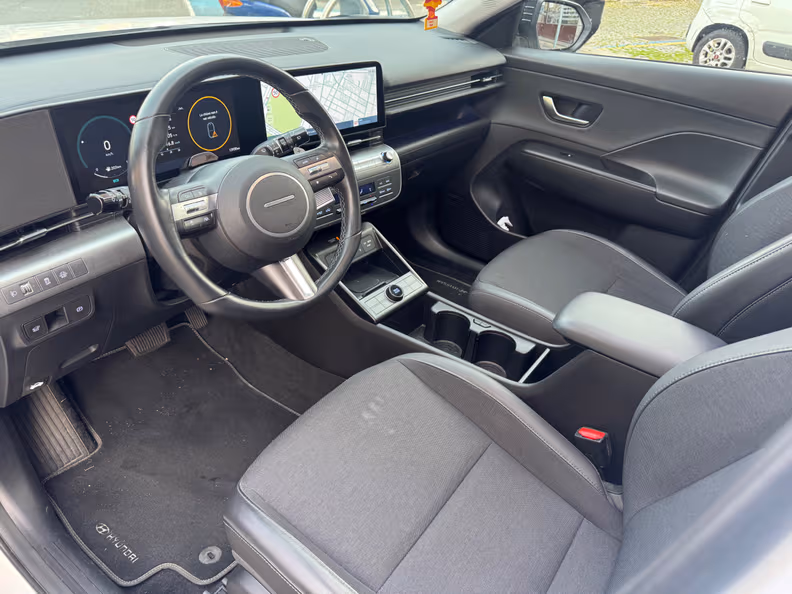 Hyundai Kona - 13