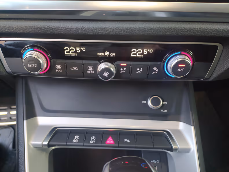 Audi Q3 - 70