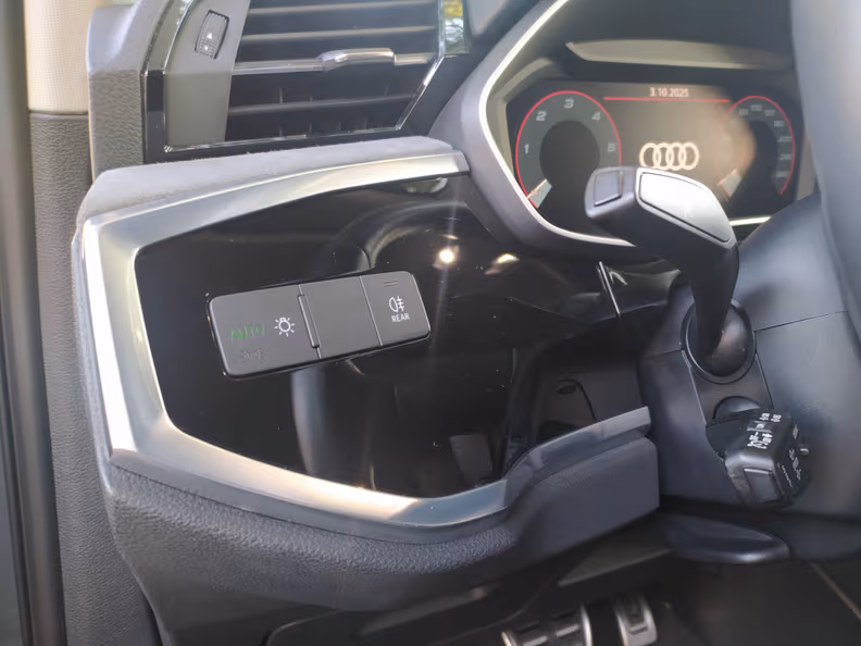 Audi Q3 - 60