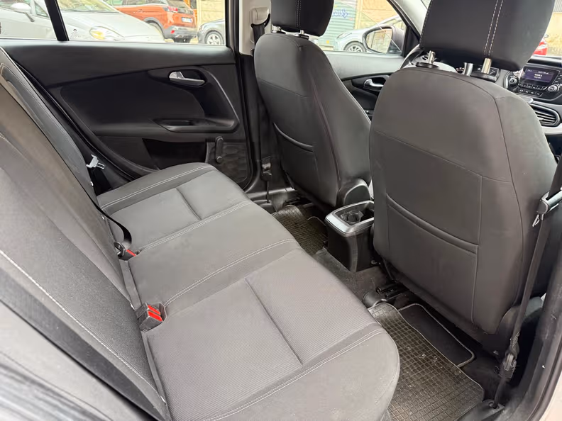 Fiat Tipo - 25