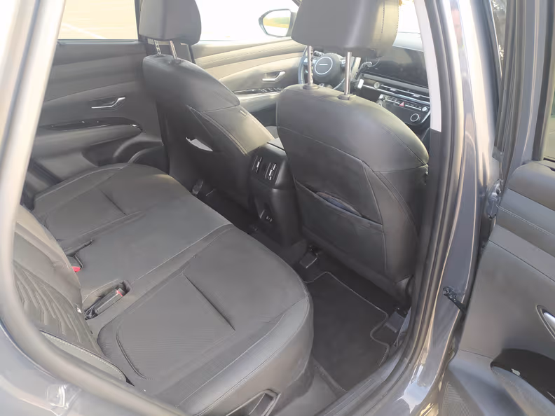 Hyundai Tucson - 48