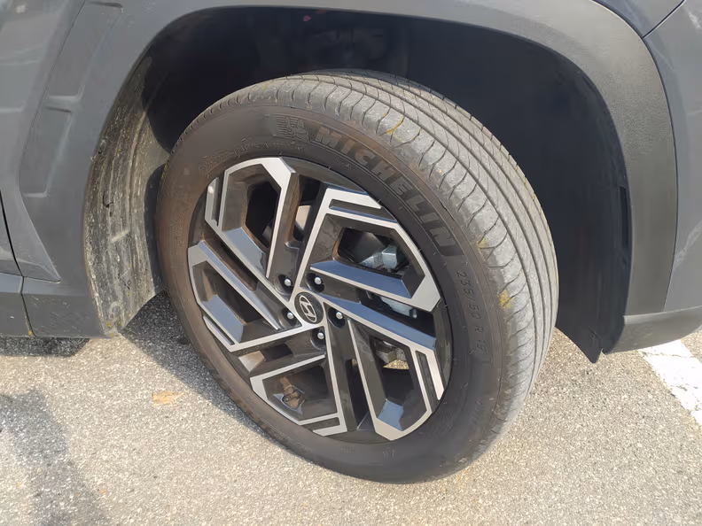 Hyundai Tucson - 13