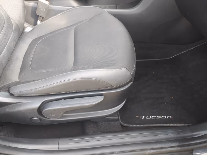 Hyundai Tucson - 42