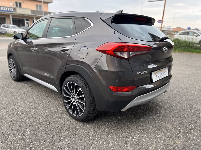 Hyundai Tucson - 3