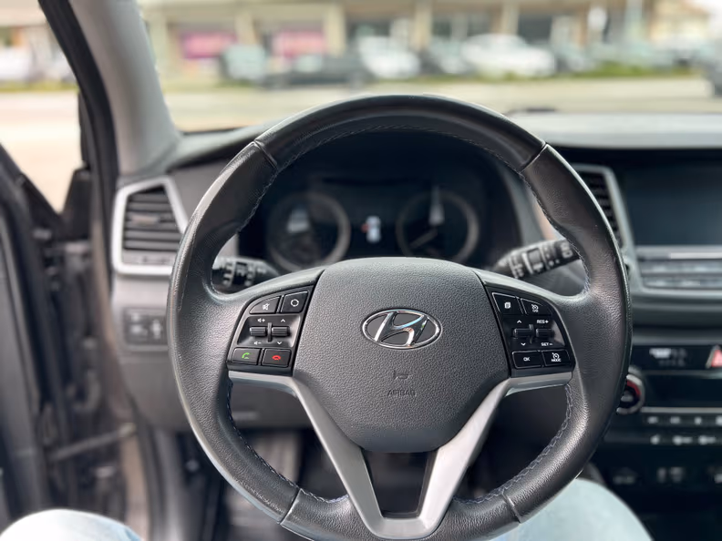 Hyundai Tucson - 12