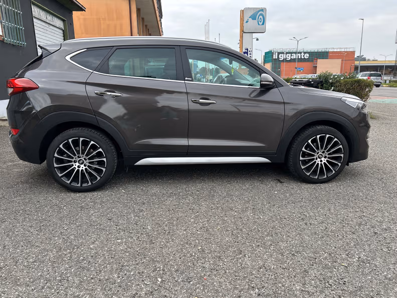 Hyundai Tucson - 6