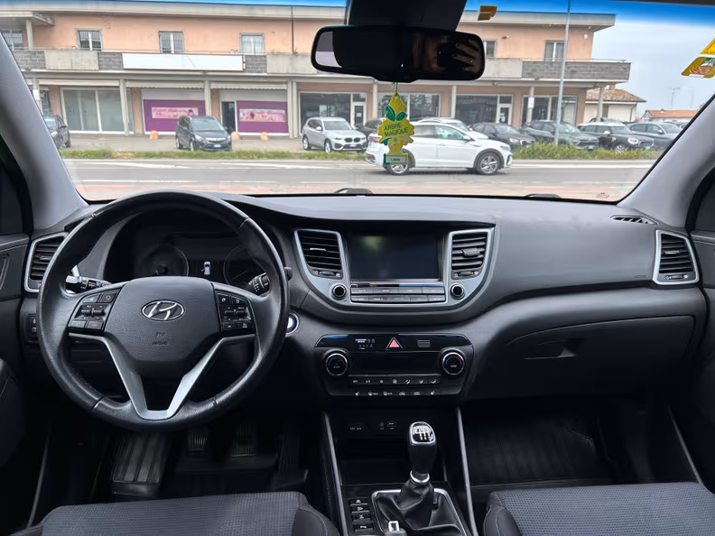 Hyundai Tucson - 19