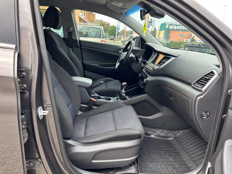 Hyundai Tucson - 17