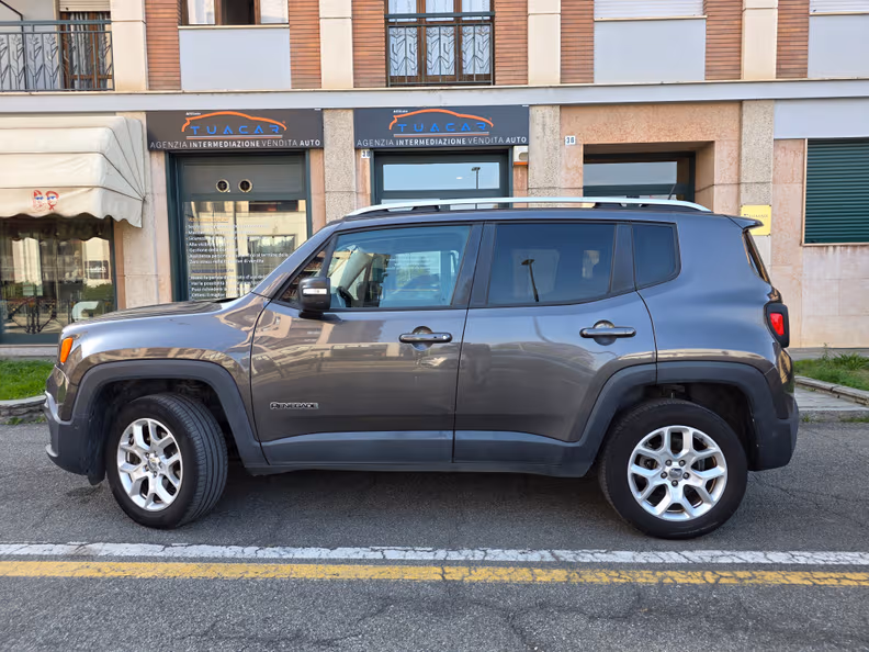 Jeep Renegade - 33