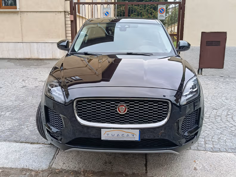 Jaguar E-Pace - 2