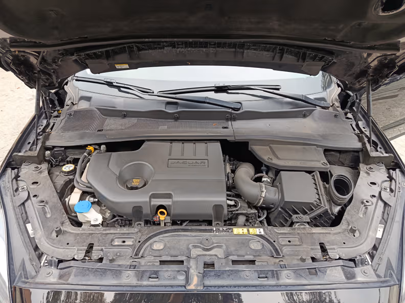 Jaguar E-Pace - 44