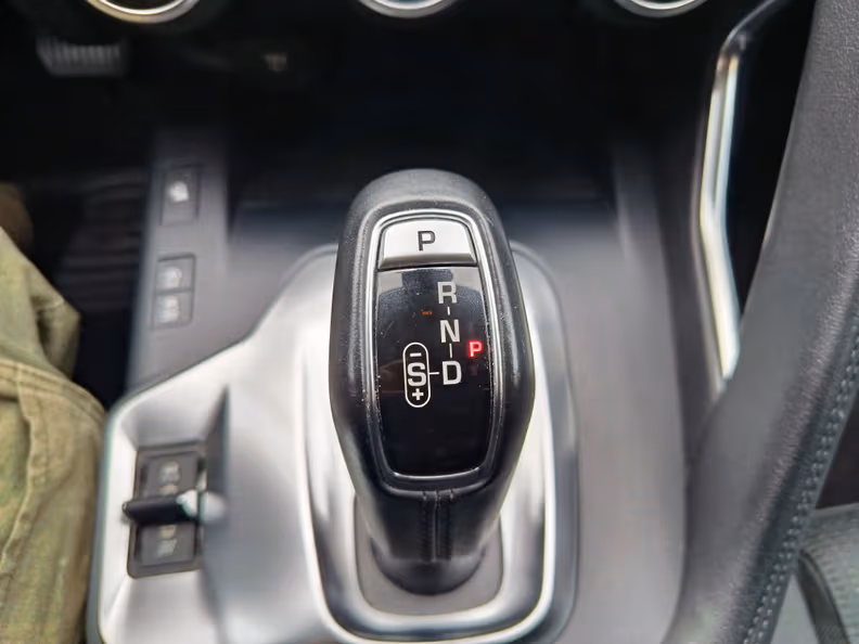 Jaguar E-Pace - 17