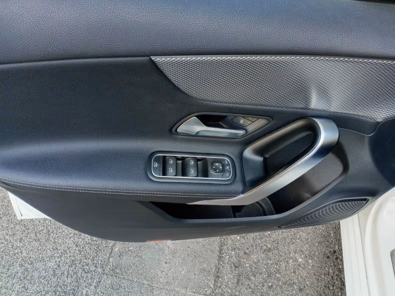 Mercedes-Benz A-Class - 18