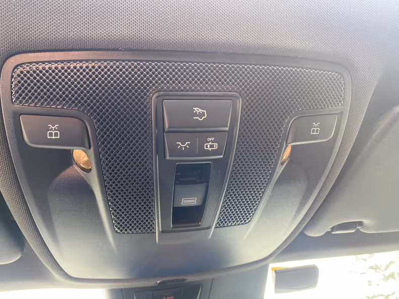 Mercedes-Benz A-Class - 36