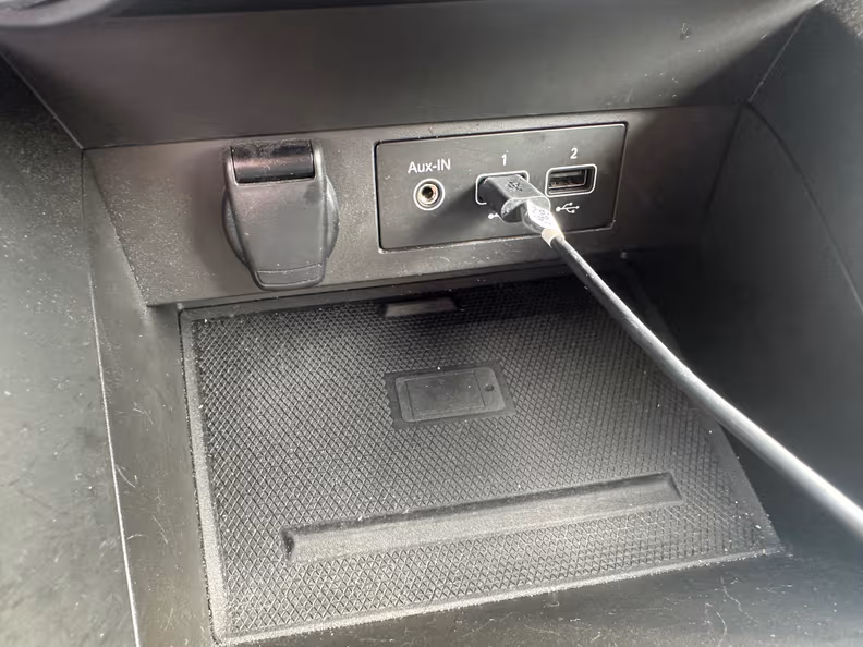 Renault Clio - 25