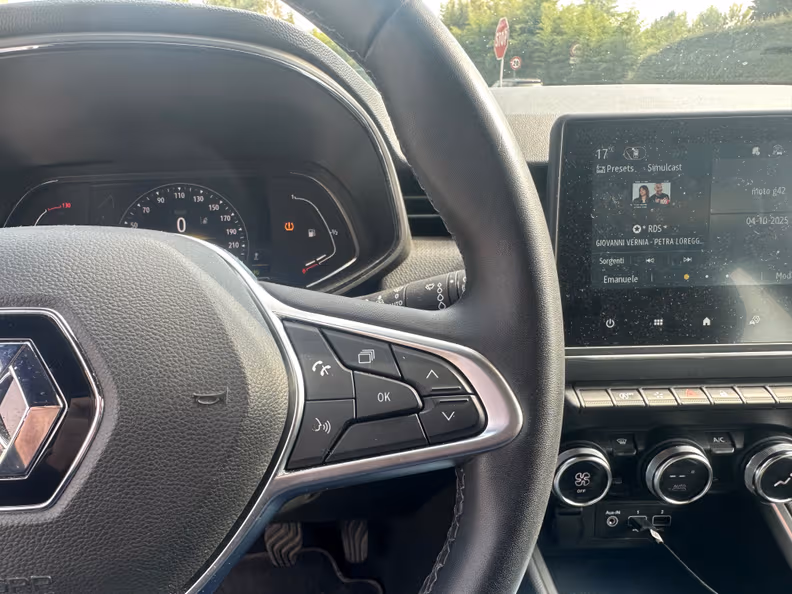 Renault Clio - 19