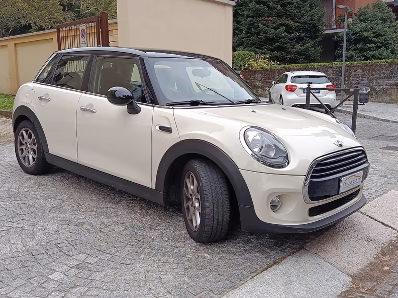 Mini 3-door / 5-door Hatch - 2