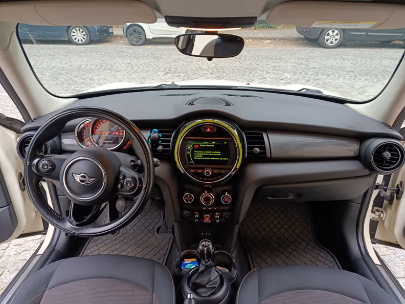Mini 3-door / 5-door Hatch - 23