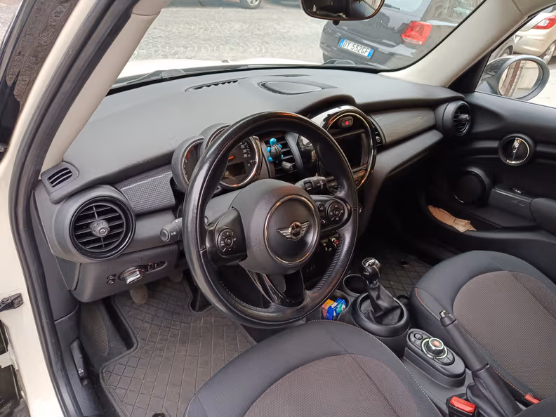 Mini 3-door / 5-door Hatch - 9