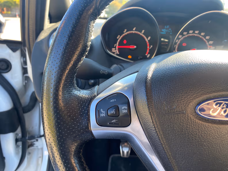 Ford Fiesta - 13