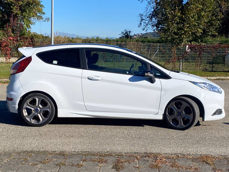 Ford Fiesta - 3