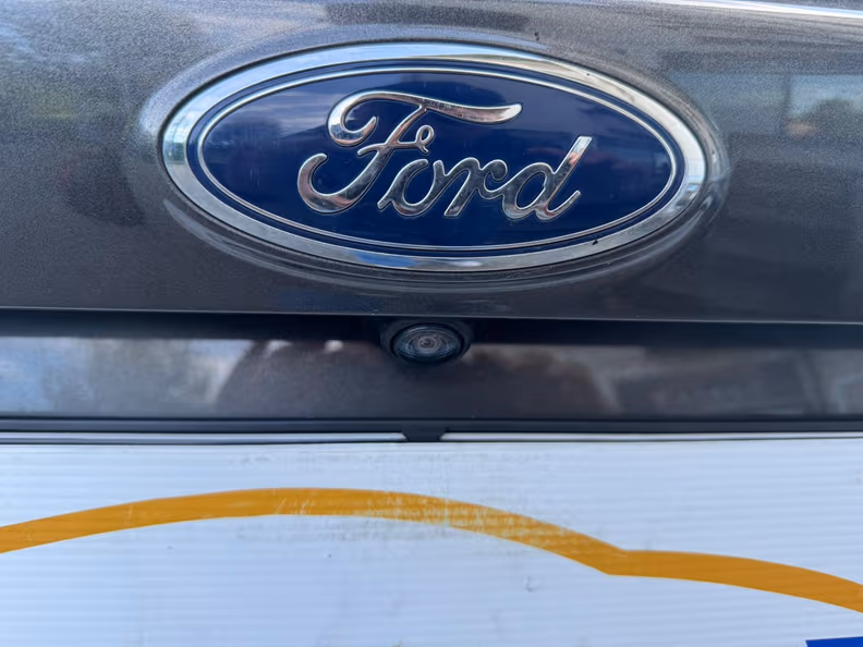 Ford Kuga - 9