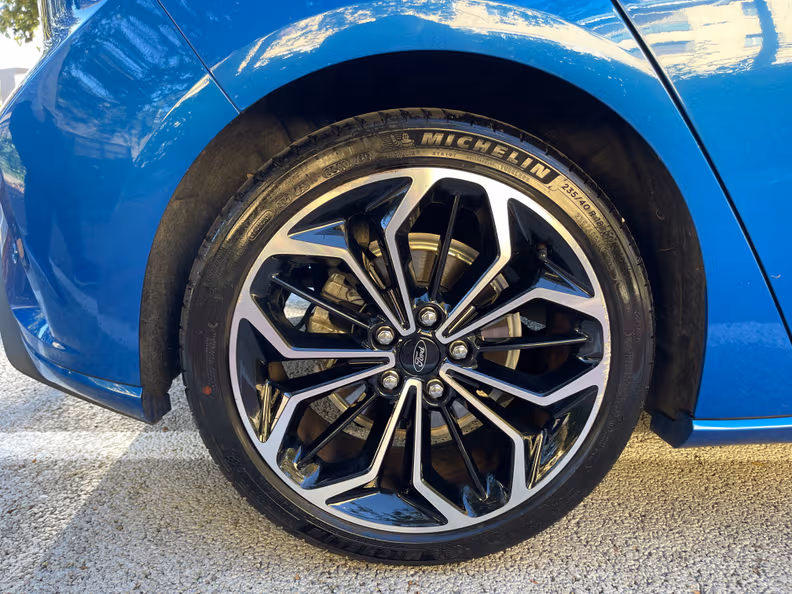 Ford Focus - 38