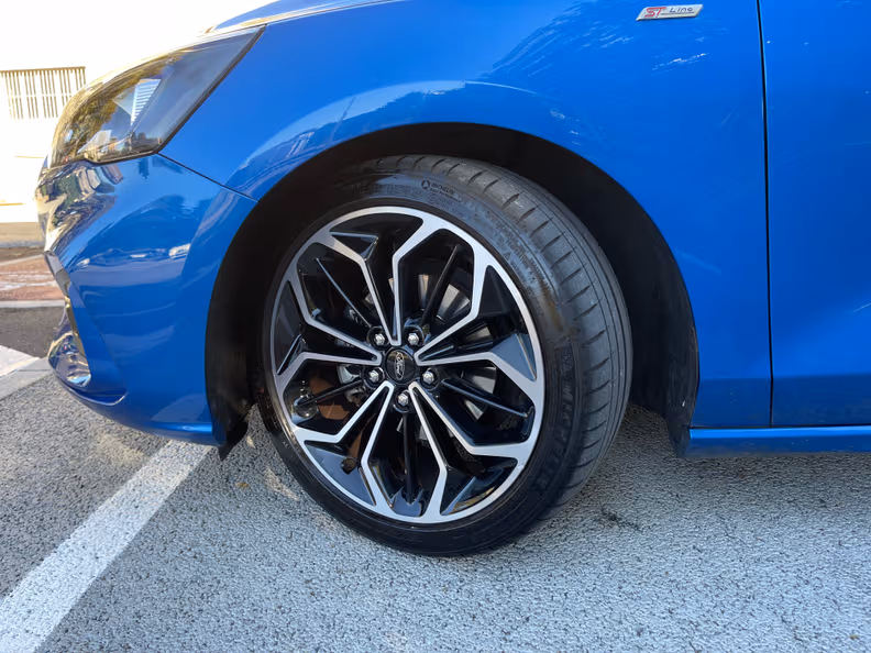 Ford Focus - 39