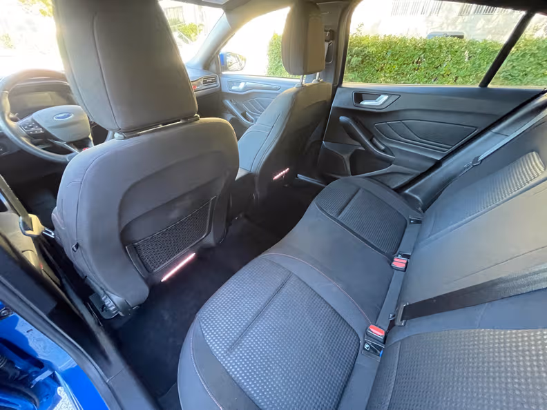 Ford Focus - 30