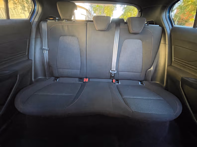 Ford Focus - 13