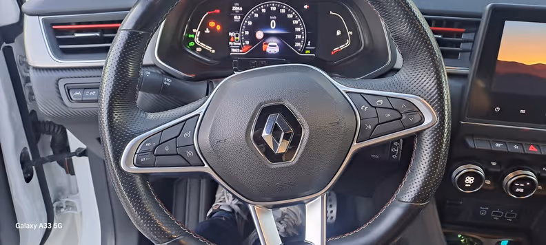 Renault Captur - 10