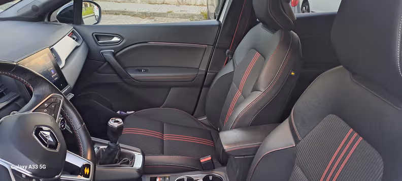 Renault Captur - 17