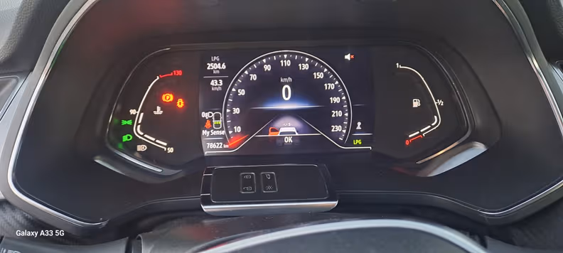 Renault Captur - 12