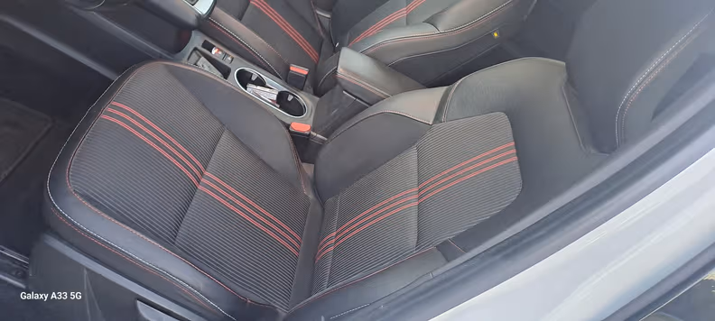 Renault Captur - 16