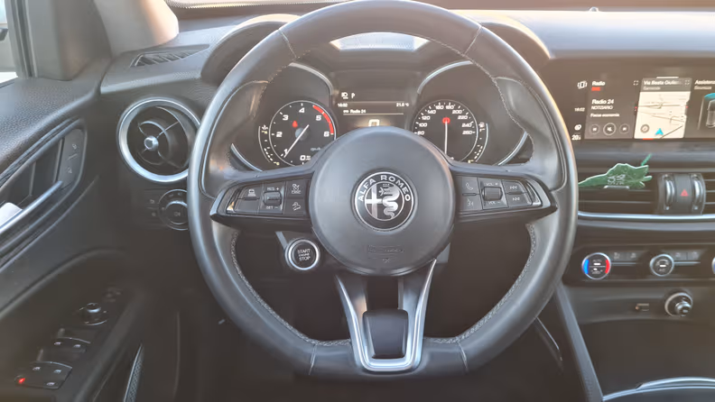 Alfa Romeo Stelvio - 26