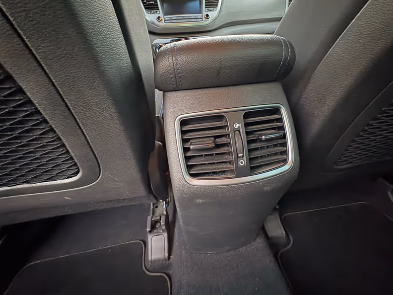 Hyundai Tucson - 28